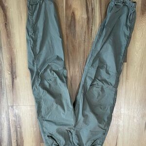 Hollister women's Sage Cargo Pants
